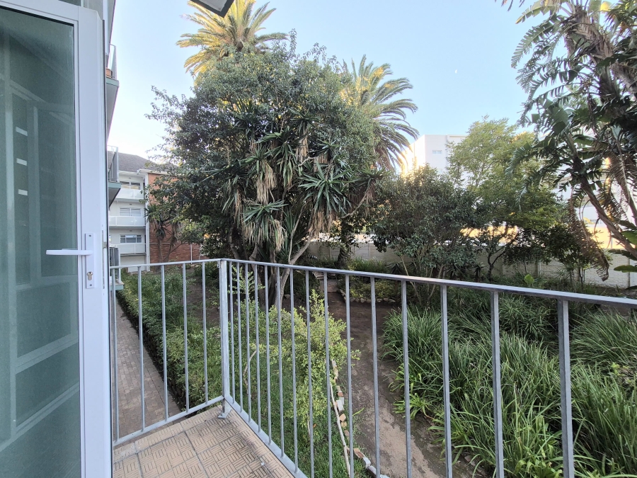 3 Bedroom Property for Sale in Wynberg Upper Western Cape